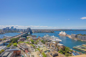 Comfy One Bedroom Apartment In Heart of The Rocks, Sydney